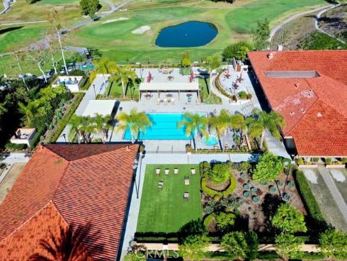 27735 Via Rodrigo , Mission Viejo, CA