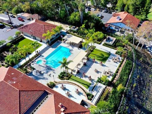 27735 Via Rodrigo , Mission Viejo, CA