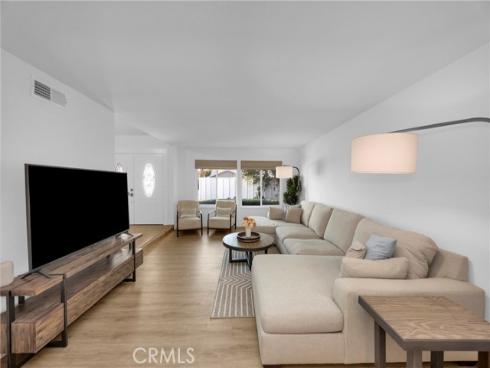 26541 Valpariso , Mission Viejo, CA
