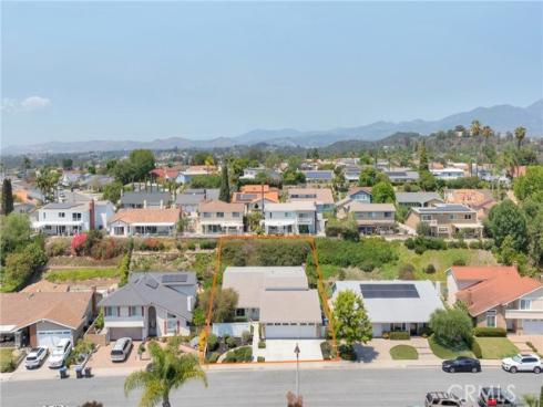 26541 Valpariso , Mission Viejo, CA