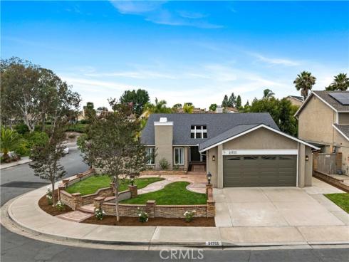 21755 Cabrosa , Mission Viejo, CA