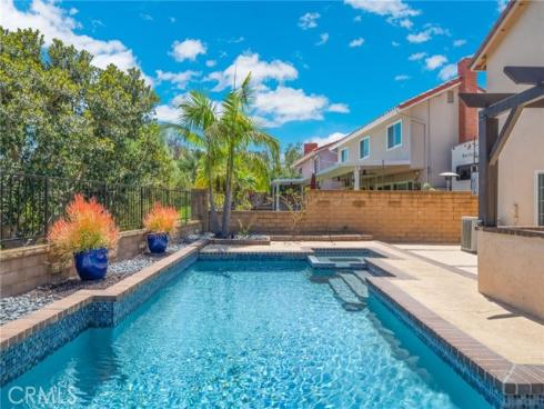 27512 Soncillo , Mission Viejo, CA