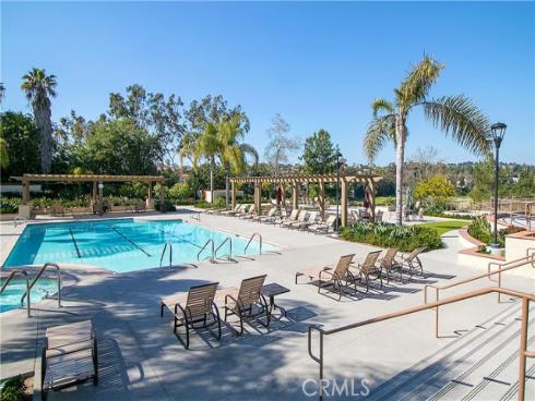 27706 Calle Valdes , Mission Viejo, CA