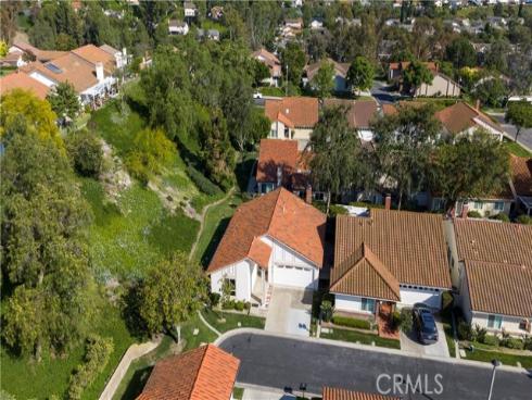 27706 Calle Valdes , Mission Viejo, CA