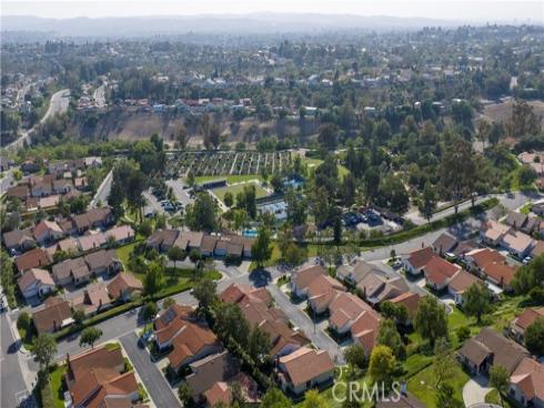 27706 Calle Valdes , Mission Viejo, CA