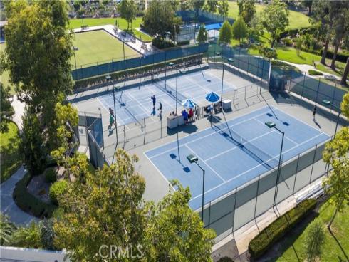 27706 Calle Valdes , Mission Viejo, CA