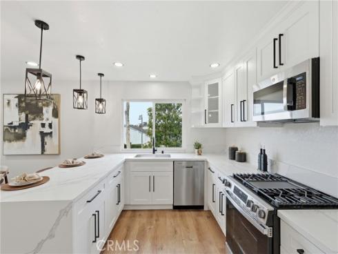 23592 Villena , Mission Viejo, CA
