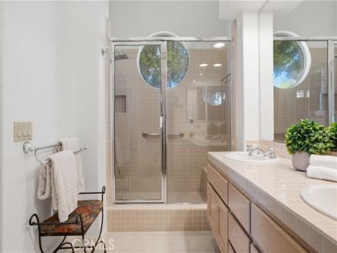 21375 Amora , Mission Viejo, CA