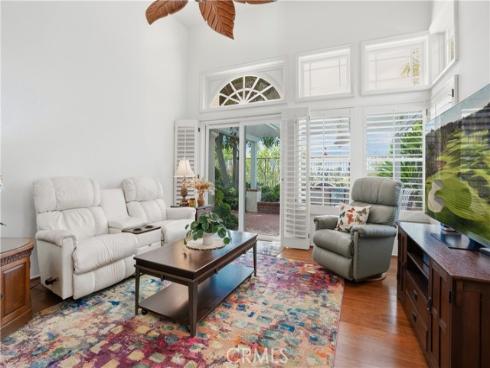 21375 Amora , Mission Viejo, CA
