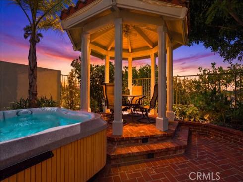 21375 Amora , Mission Viejo, CA