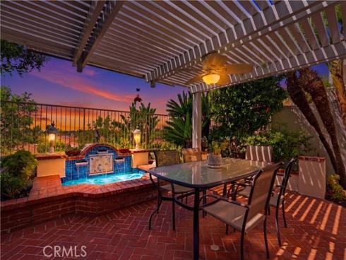 21375 Amora , Mission Viejo, CA