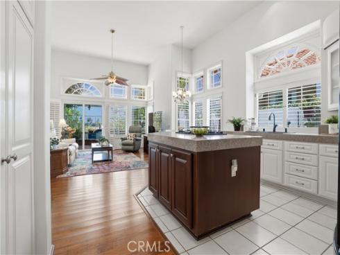 21375 Amora , Mission Viejo, CA