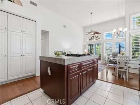 21375 Amora , Mission Viejo, CA