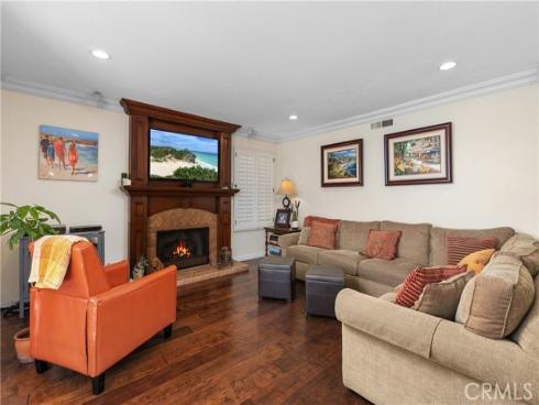 25141  Whitespring  , Mission Viejo, CA