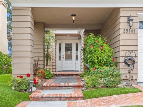 25141  Whitespring  , Mission Viejo, CA