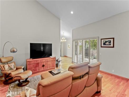 24511 Venus , Mission Viejo, CA