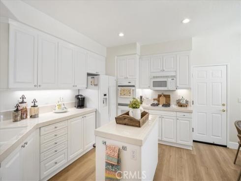 21351  Mazatlan  , Mission Viejo, CA