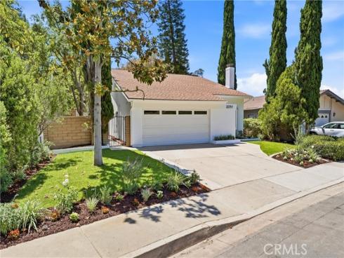 22751  Via Santiago  , Mission Viejo, CA