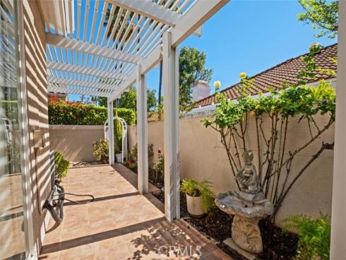 21522 Andorra , Mission Viejo, CA