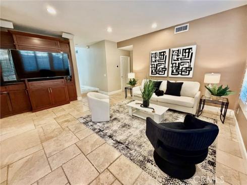 22661 Teakwood , Mission Viejo, CA