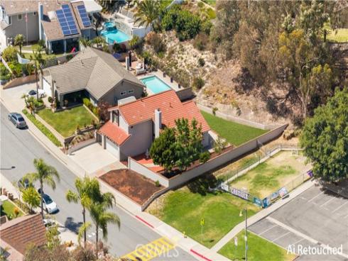 23992 Via La Coruna , Mission Viejo, CA