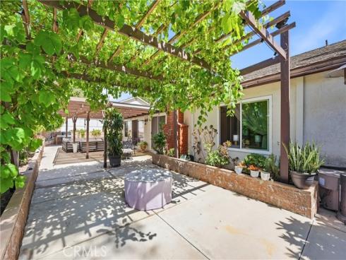 26781 Via Zaragosa , Mission Viejo, CA