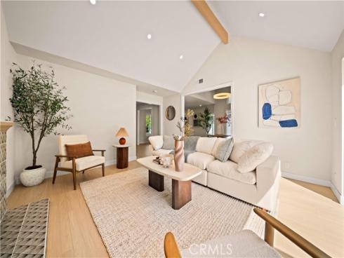 21195 Cedar Ln , Mission Viejo, CA