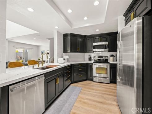 26936 Carnelian 241 , Mission Viejo, CA