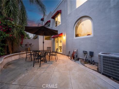 26936 Carnelian 241 , Mission Viejo, CA