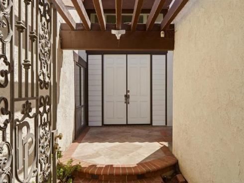 27066 La Paja Lane , Mission Viejo, CA