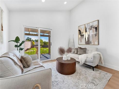 24852  Lagrima  , Mission Viejo, CA