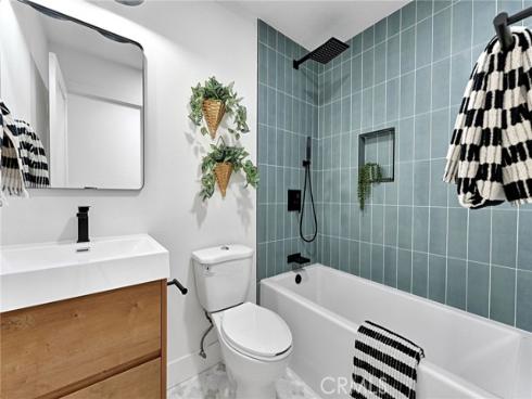 24852  Lagrima  , Mission Viejo, CA
