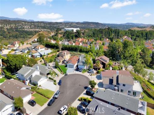 24852  Lagrima  , Mission Viejo, CA