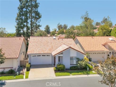 28013 Espinoza , Mission Viejo, CA