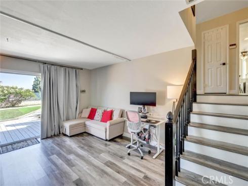 25231  Pericia  , Mission Viejo, CA