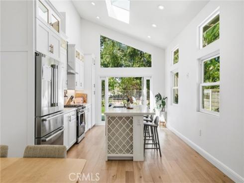 28435 Ronea , Mission Viejo, CA