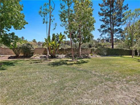 23576  Villena  , Mission Viejo, CA