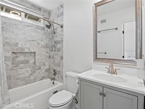 22752 Via Octavo , Mission Viejo, CA