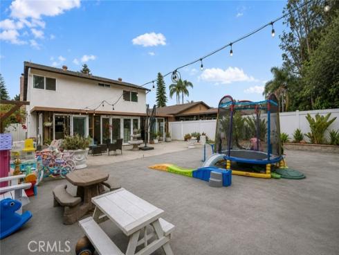 22752 Via Octavo , Mission Viejo, CA