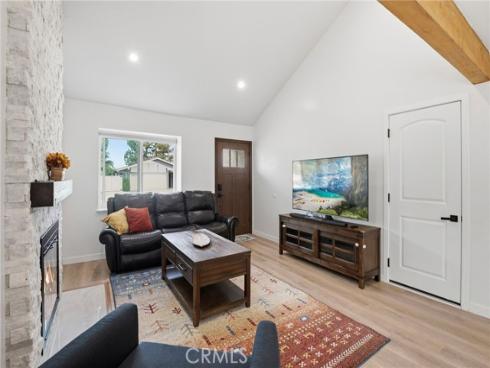 22752 Via Octavo , Mission Viejo, CA