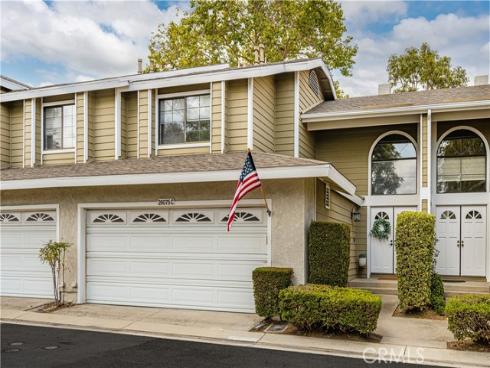 26075 Las Flores C