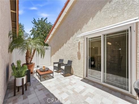 27692 Via Rodrigo , Mission Viejo, CA