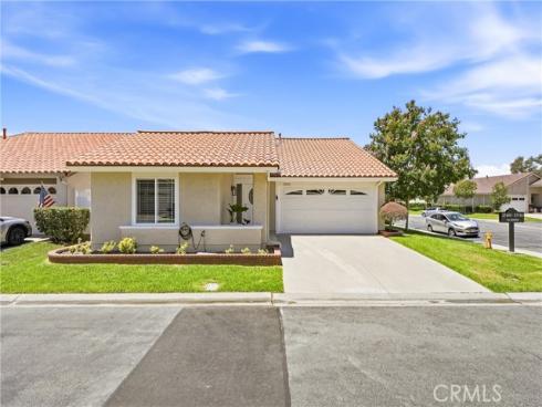 27692 Via Rodrigo , Mission Viejo, CA