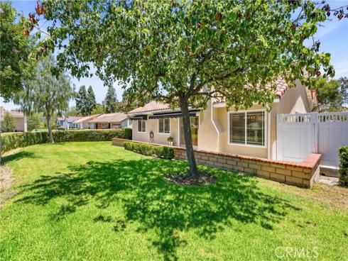 27692 Via Rodrigo , Mission Viejo, CA