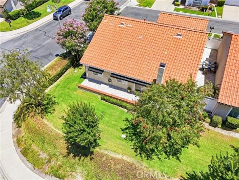 27692 Via Rodrigo , Mission Viejo, CA