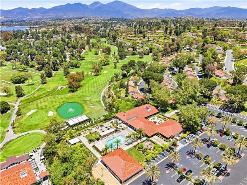 27692 Via Rodrigo , Mission Viejo, CA