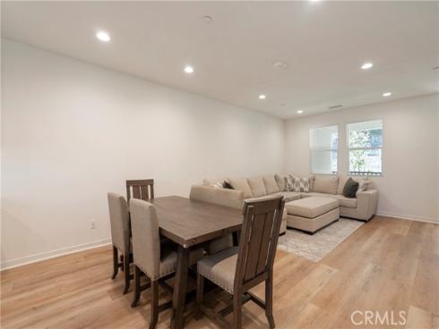 60  Sanctuary  , Mission Viejo, CA