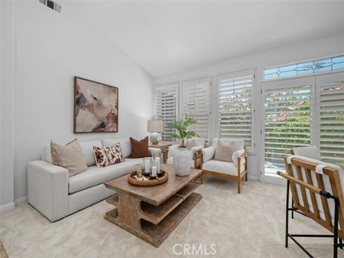 21191 Mazatlan , Mission Viejo, CA