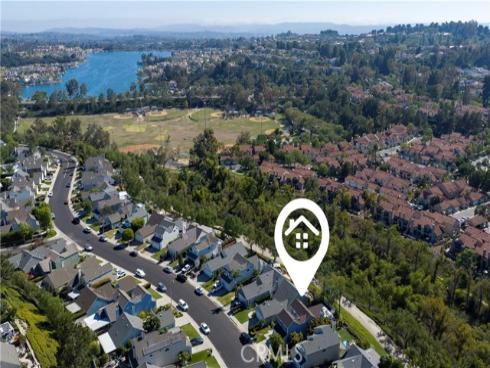 21941  Tobarra  , Mission Viejo, CA