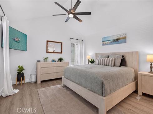 21941  Tobarra  , Mission Viejo, CA